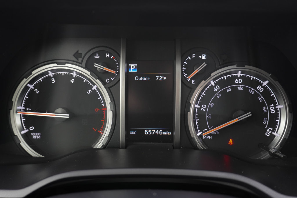 Used 2021 Toyota 4Runner Venture w/ Moonroof Package AWD/4WD image 31