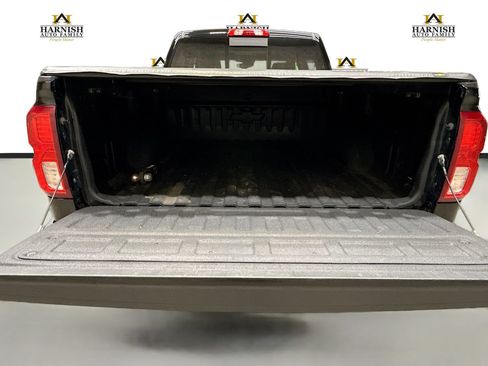 Used 2016 Chevrolet Silverado 1500 LTZ w/ LTZ Plus Package AWD/4WD image 30