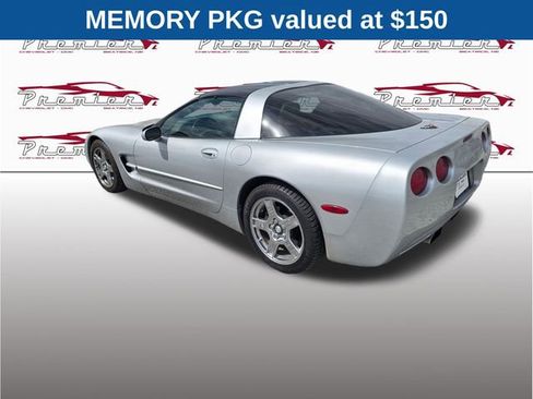 Used 1998 Chevrolet Corvette Coupe w/ Memory Pkg RWD image 8