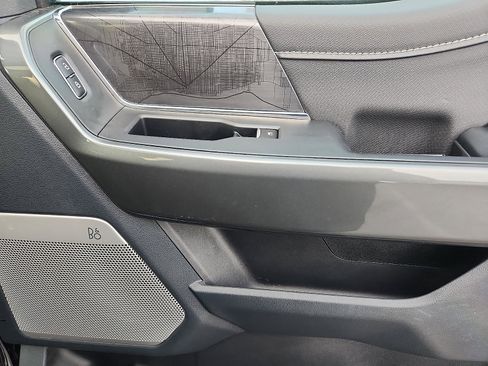 Certified 2022 Ford F150 XLT w/ Equipment Group 302A High image 35