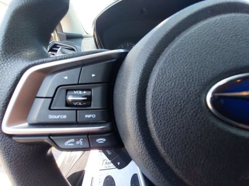Used 2021 Subaru Crosstrek 2.0i AWD/4WD image 14
