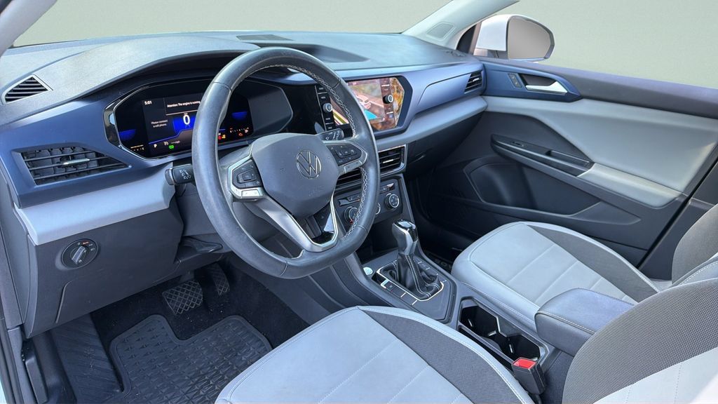 Used 2022 Volkswagen Taos SE FWD image 38