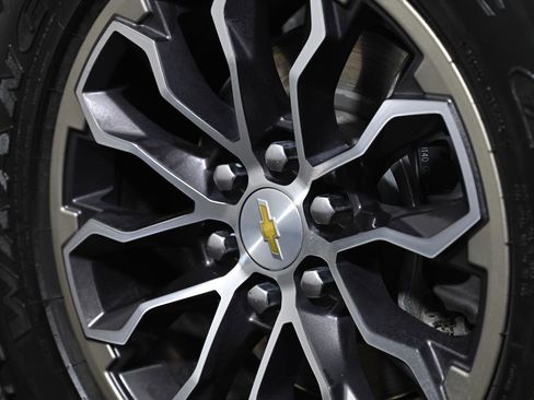 Used 2022 Chevrolet Colorado ZR2 image 39