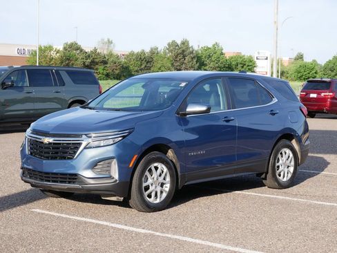 Used 2024 Chevrolet Equinox LT AWD/4WD image 5