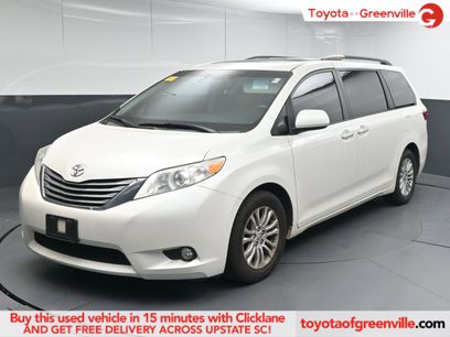 Used 2017 Toyota Sienna XLE Premium