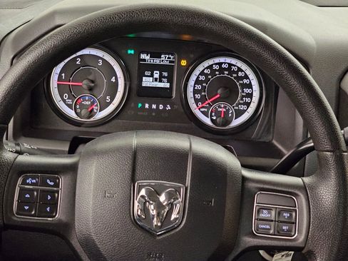 Used 2017 RAM 2500 Tradesman w/ Chrome Appearance Group image 18