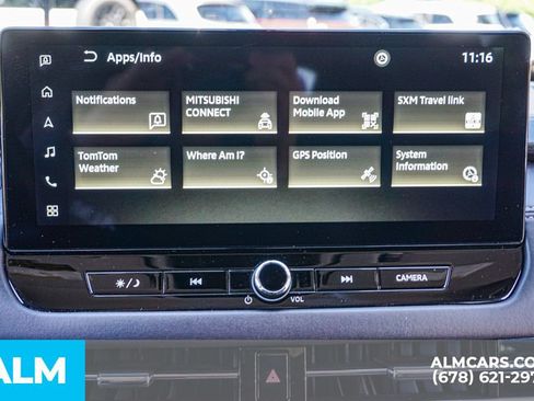 Used 2025 Mitsubishi Outlander SE FWD image 35
