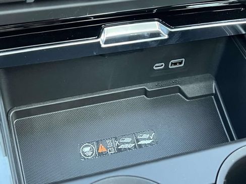 New 2026 GMC Yukon Denali w/ Denali Reserve Package AWD/4WD image 28