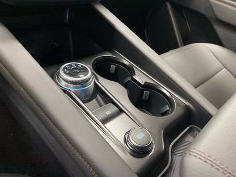 New 2026 Ford Explorer Active w/ Active Comfort Package image 32