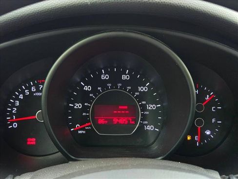 Used 2015 Kia Soul FWD image 11