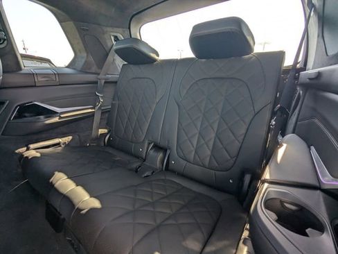 New 2026 BMW X7 xDrive40i w/ M Sport Package image 14