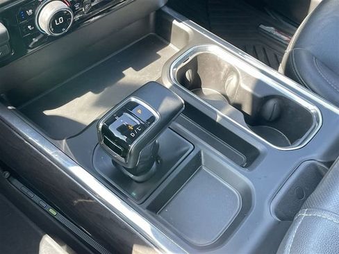 Used 2024 Chevrolet Silverado 1500 LTZ w/ LTZ Premium Package image 18