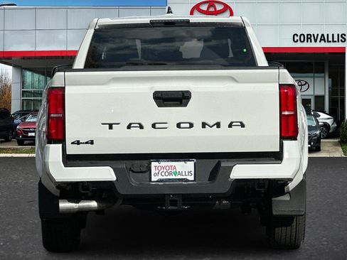 New 2025 Toyota Tacoma TRD Sport image 6