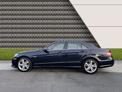 Used 2012 Mercedes-Benz E 350 4MATIC Sedan image 12