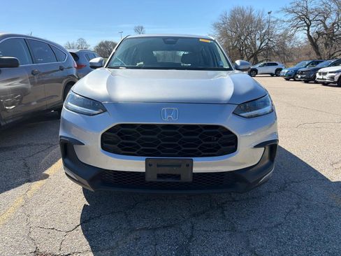 Used 2024 Honda HR-V LX image 2