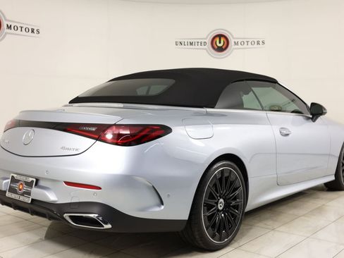 Used 2024 Mercedes-Benz CLE 300 4MATIC Cabriolet image 36