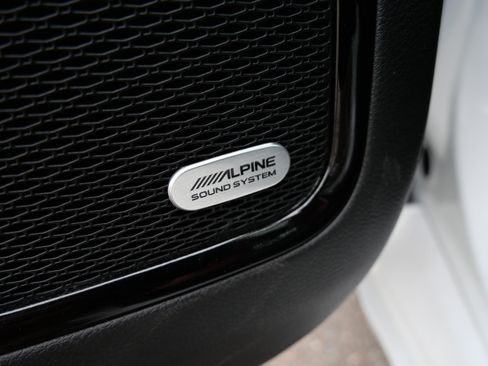 Used 2024 Jeep Compass Limited w/ High Altitude Package AWD/4WD image 22