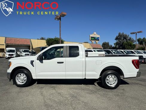 Used 2021 Ford F150 XLT image 5