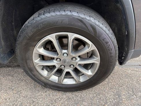 Used 2014 Jeep Grand Cherokee Limited image 20