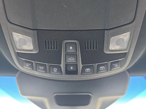 Used 2019 Lincoln Nautilus Reserve FWD image 37