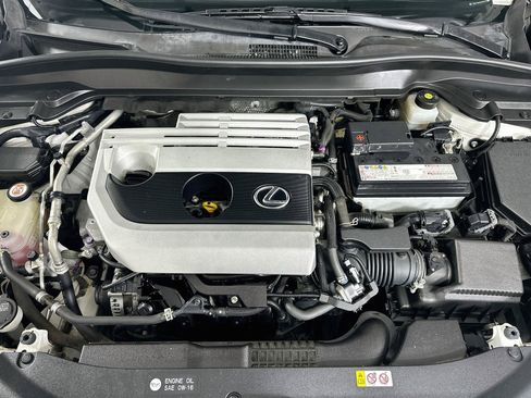Used 2019 Lexus UX 200 w/ Premium Package FWD image 34
