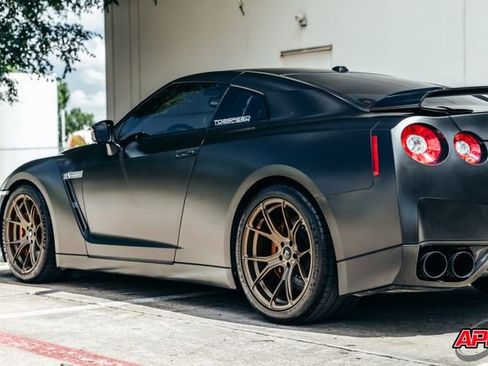 Used 2010 Nissan GT-R Premium AWD/4WD image 47
