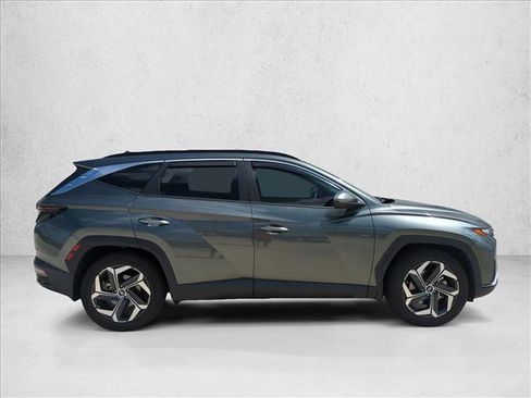 Used 2023 Hyundai Tucson SEL w/ Convenience Package FWD image 4