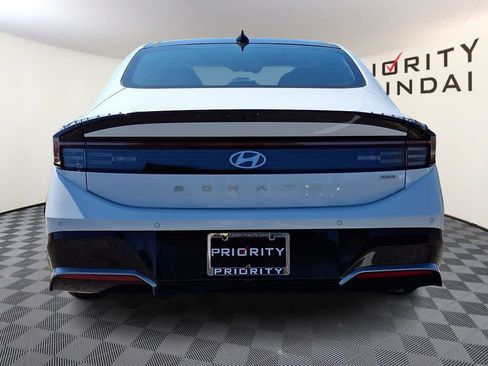 New 2026 Hyundai Sonata Limited FWD image 5
