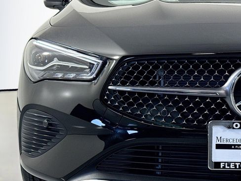 New 2025 Mercedes-Benz CLA 250 4MATIC image 13