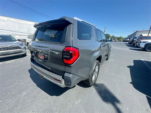 Used 2025 Toyota 4Runner Limited image 17