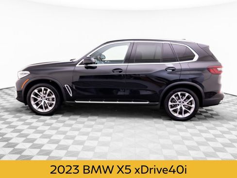 Used 2023 BMW X5 xDrive40i w/ Premium Package AWD/4WD image 2