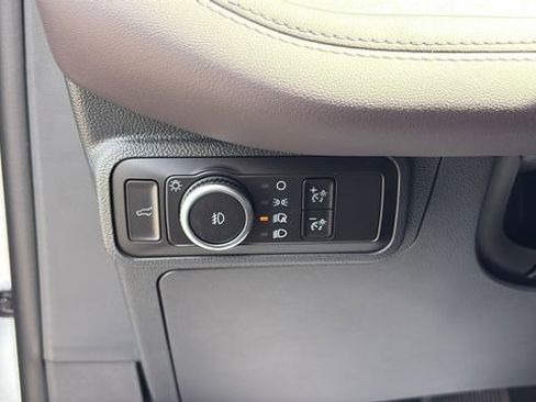 New 2026 Ford Explorer Platinum RWD image 19