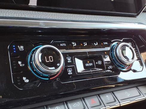 New 2026 GMC Sierra 1500 Denali w/ Denali Reserve Package image 8