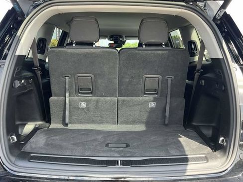 Used 2022 Jeep Grand Cherokee L Laredo w/ Luxury Tech Group I AWD/4WD image 21
