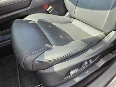 Used 2018 Cadillac XT5 Premium Luxury image 8