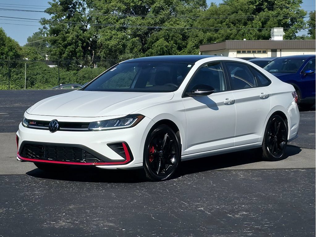 Used 2025 Volkswagen Jetta GLI Autobahn FWD image 6