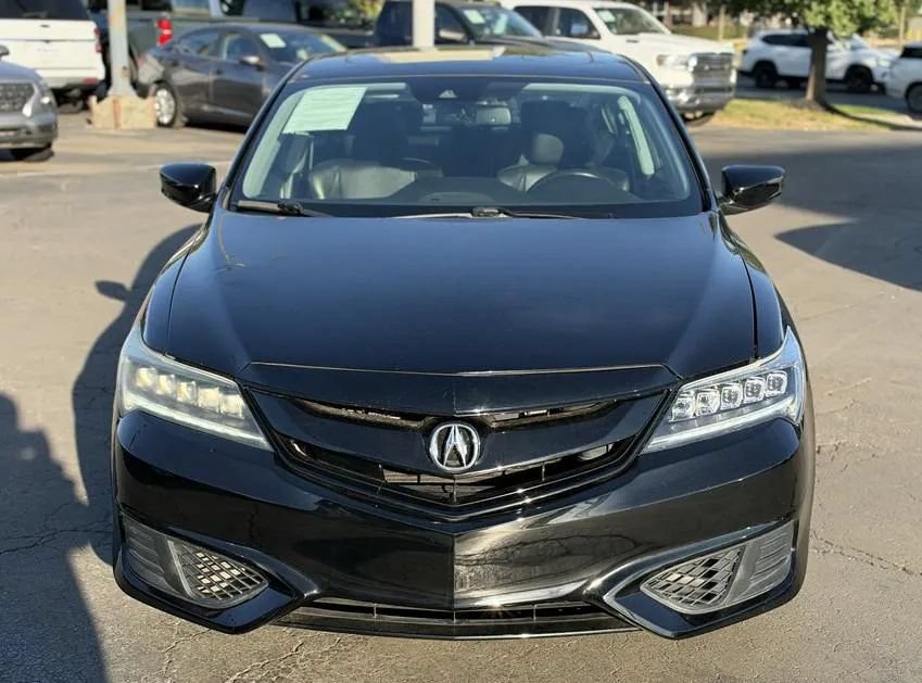 Used 2016 Acura ILX w/ Technology Plus Package FWD image 2