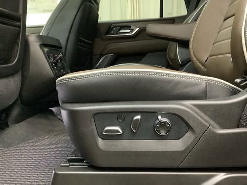 New 2026 GMC Yukon Denali Ultimate image 31