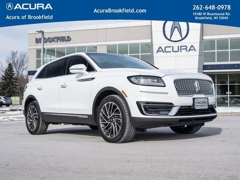 Used 2020 Lincoln Nautilus Reserve w/ Equipment Group 201A image 1