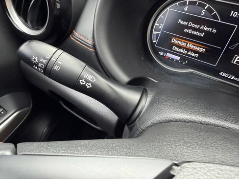 Certified 2020 Nissan Kicks SR w/ SR Premium Package FWD image 26