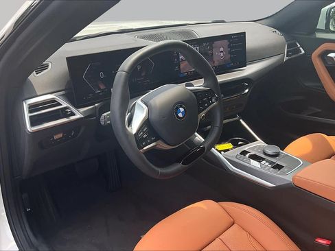 Used 2025 BMW 230i Coupe w/ Convenience Package RWD image 18