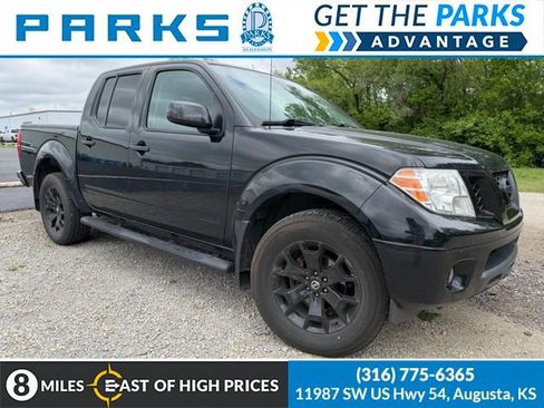 Used 2021 Nissan Frontier SV w/ Midnight Edition Floor Mats image 1