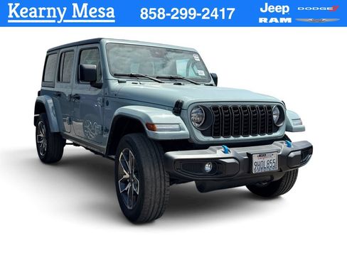 Used 2024 Jeep Wrangler Unlimited AWD/4WD image 1
