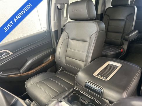 Used 2018 GMC Yukon XL Denali w/ Open Road Package image 6