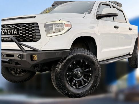 Used 2018 Toyota Tundra Platinum image 69