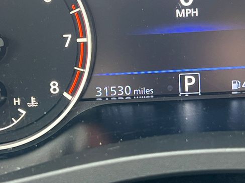 Used 2025 Nissan Altima 2.5 SV image 35