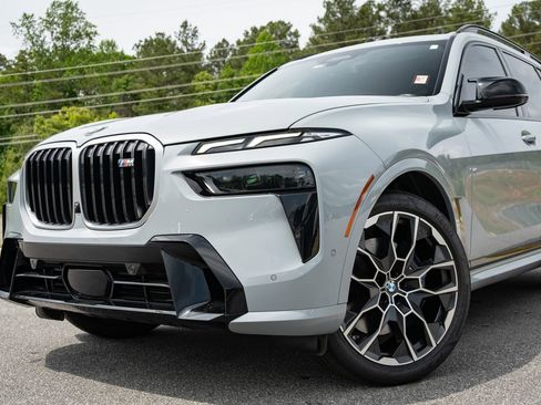 Used 2023 BMW X7 M60i w/ Executive Package AWD/4WD image 6