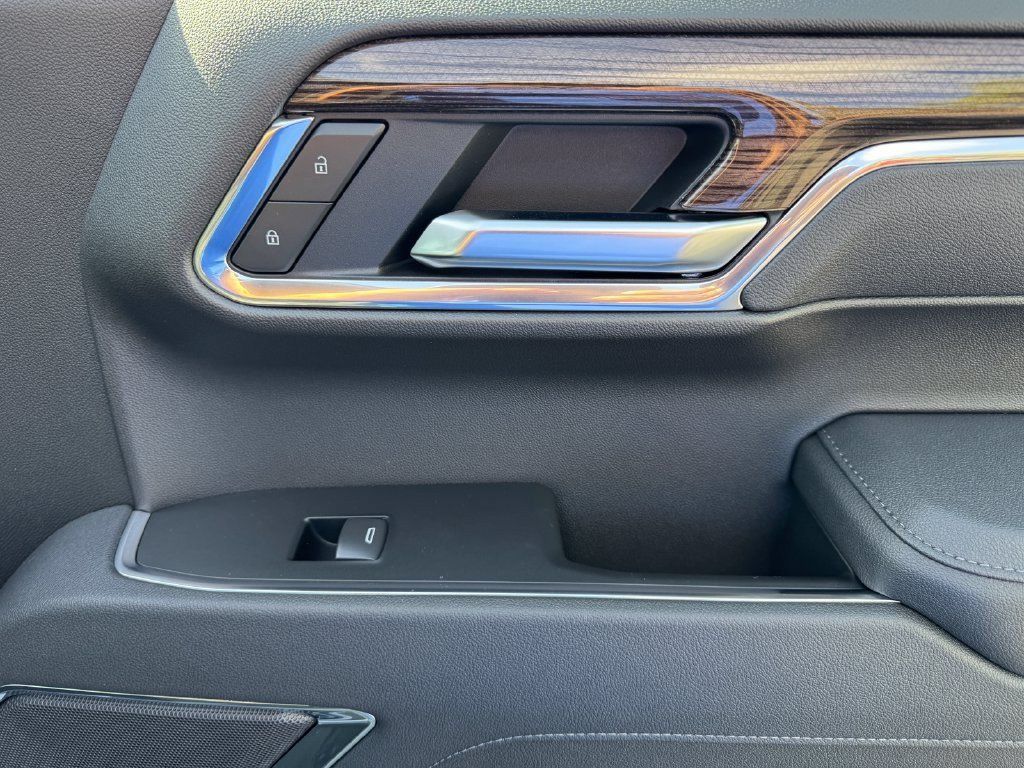 New 2026 Chevrolet Silverado 1500 LT AWD/4WD image 11