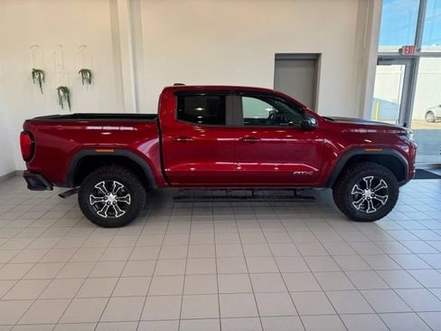 Certified 2024 GMC Canyon AT4 AWD/4WD image 41