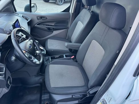Used 2022 Ford Transit Connect XL image 12